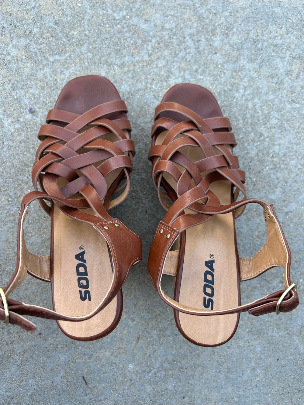 Soda Women's Tan Brown Woven Strap Sandals